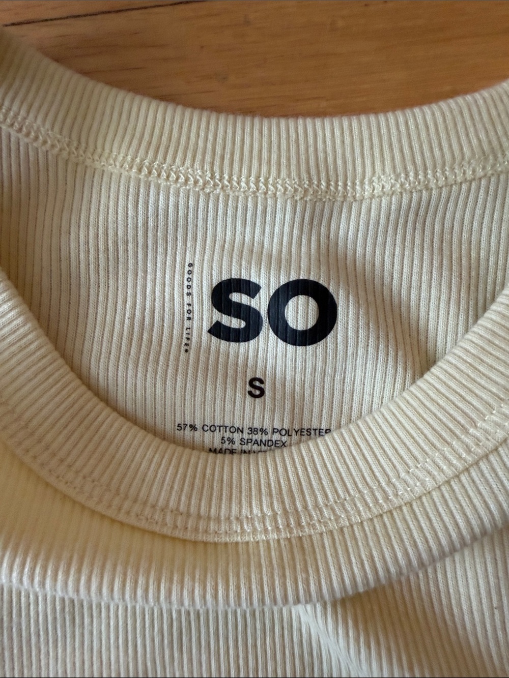 NWOT yellow Ribbed Tank Top - Picture 2 of 2